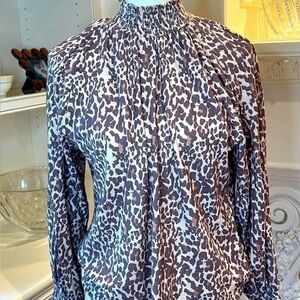 NATION LTD Leopard print 100% cotton mock neck top size medium